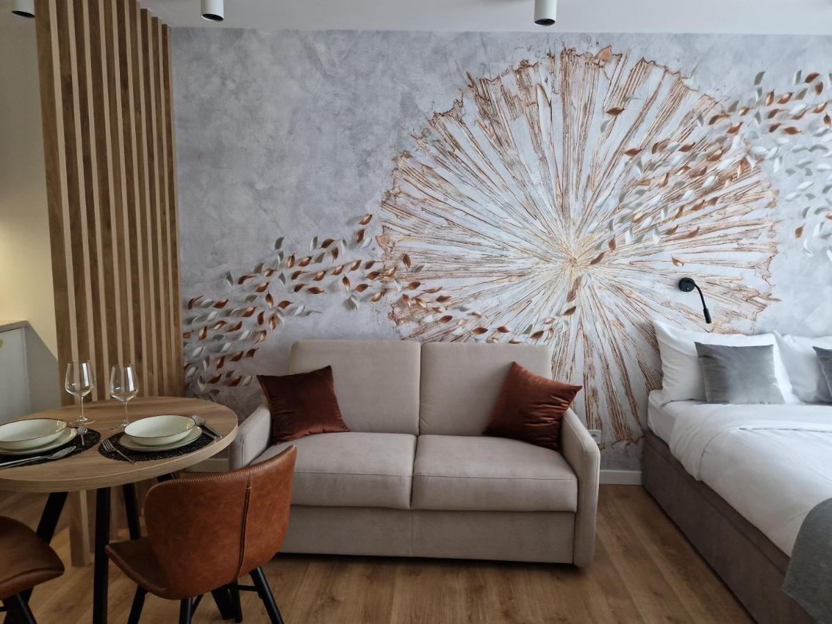 Sunray Apartment *
